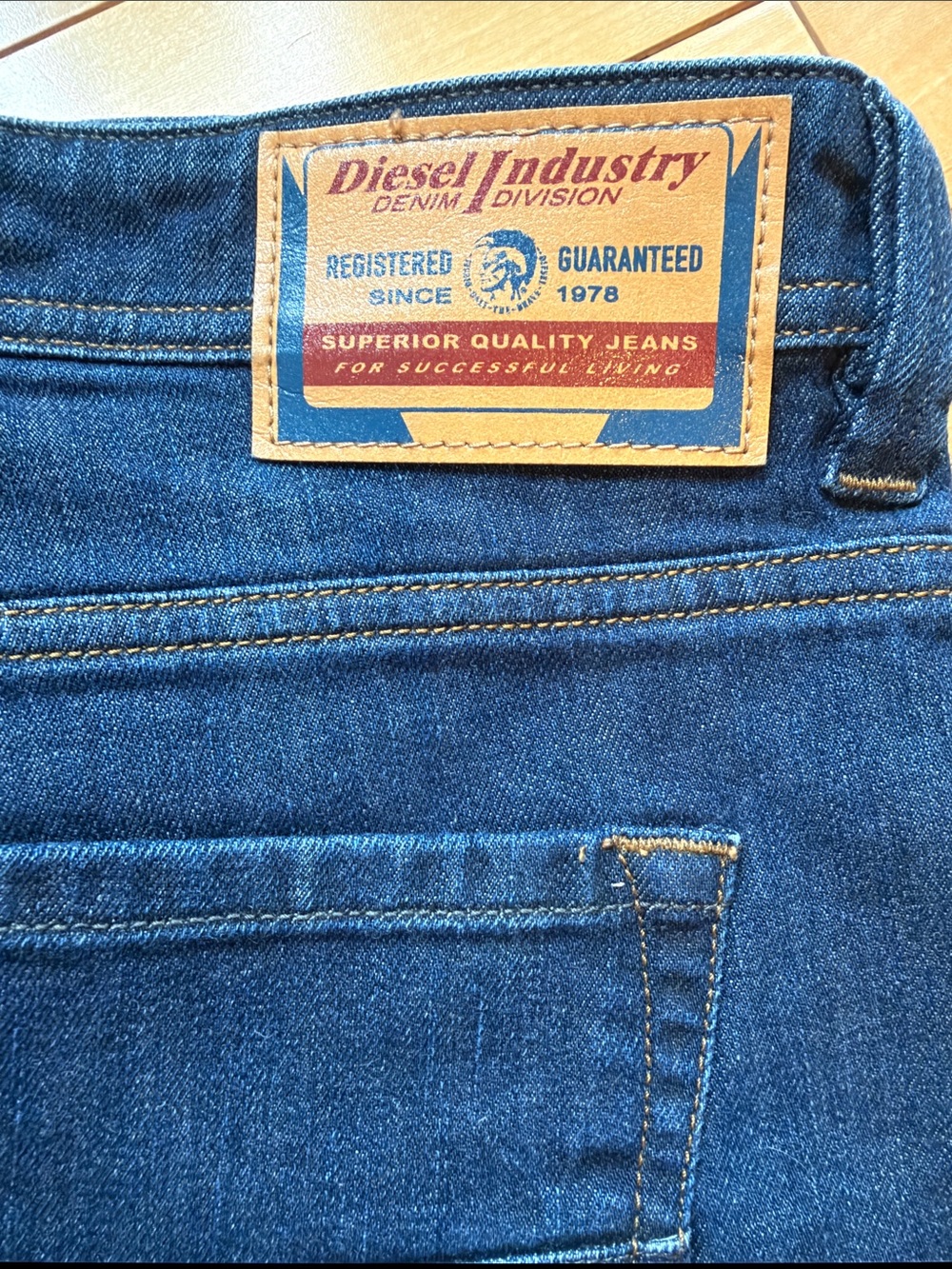 Diesel Men's Deep Blue Straight-Leg Jeans NWOT